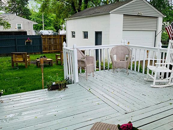 4th image of 3135 Parsons Ave