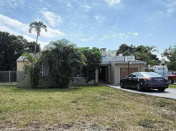 478 NW 153rd St, Miami, FL 33169