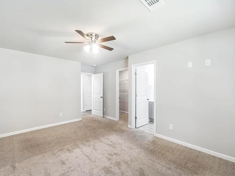 205 Doyle St #2 — Photo 7