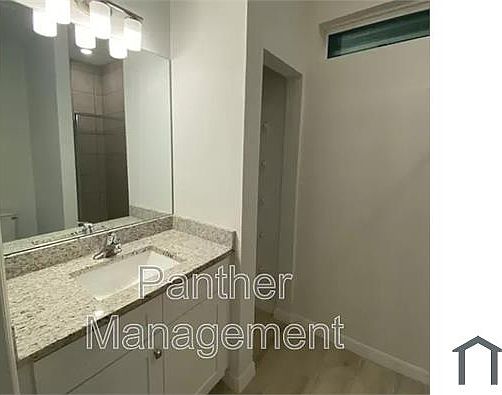 5th image of 1216 Navigator Rd