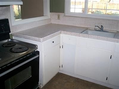 2nd image of 6944 Birchwood Cir