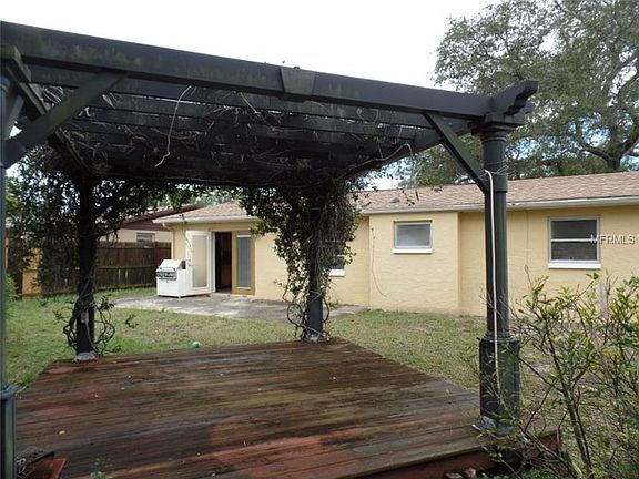 5th image of 1042 Prescott Ln