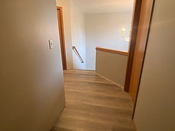 5th image of 18211 SE 16th St