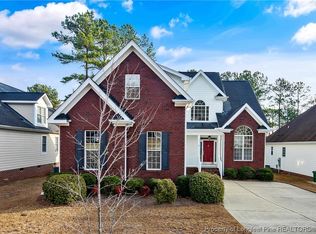 118 Lamplighter Way, Spring Lake, NC 28390