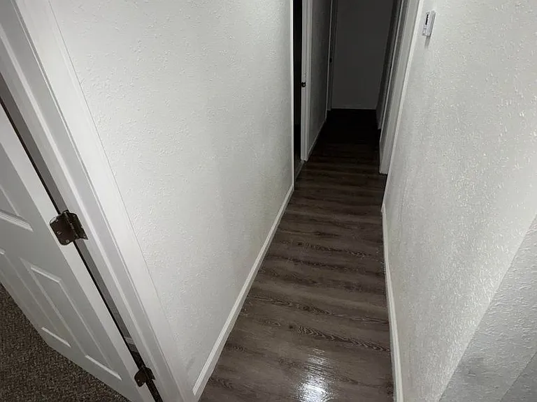 11 Westwood Dr — Photo 8