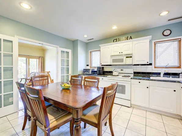 160-32 11th Avenue image 18 of 40