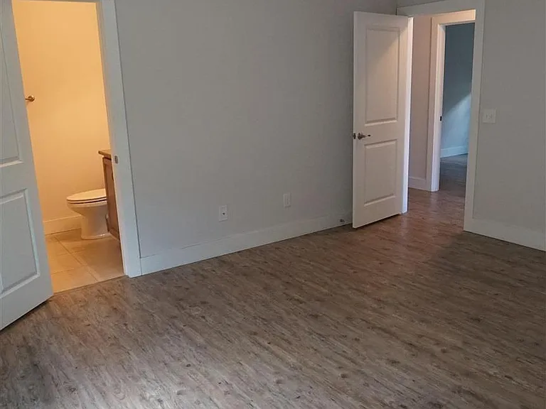 138 Cottage View Dr — Photo 21