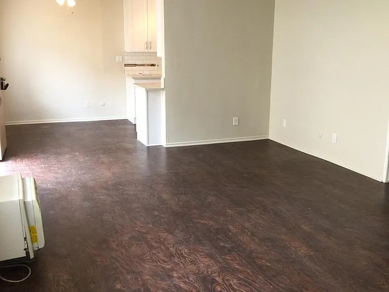 1014 N Oxford Ave #7 — Photo 5