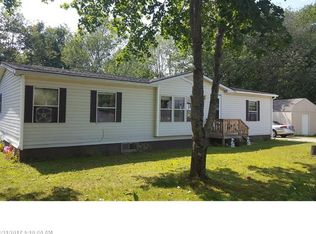 72 River Rd, Topsham, ME 04086