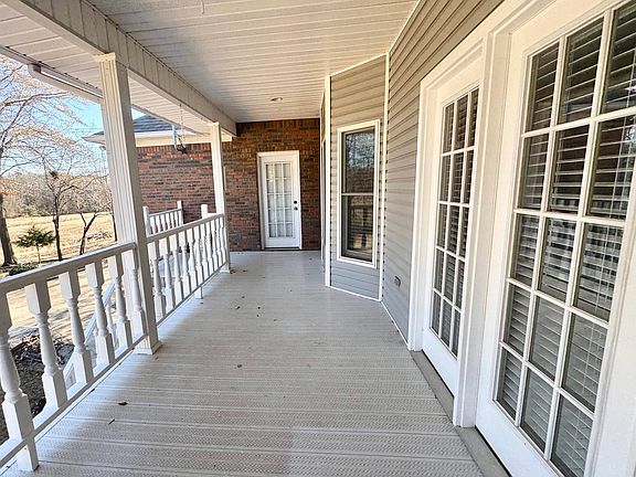 2nd image of 14170 Hunter Rd