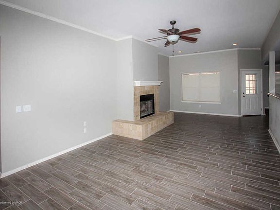 5th image of 7703 Fresno Dr