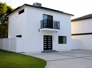15217 Roya St, Van Nuys, CA 91411