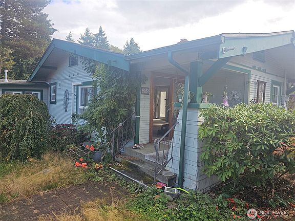 2nd image of 6635 S Wapato Street