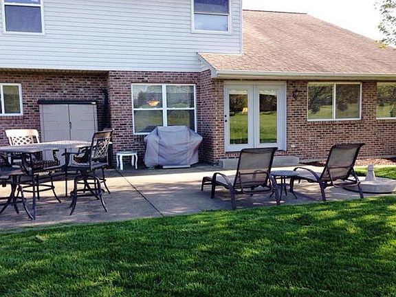 2nd image of 5628 Bentwood Dr