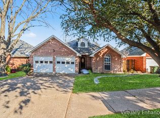 4915 Arborgate Dr, Arlington, TX 76017