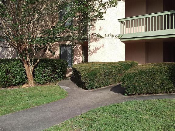 2nd image of 55 Bay Dr APT 6104