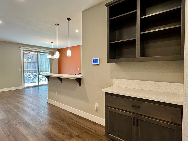 135 Timberwood Dr — Photo 8