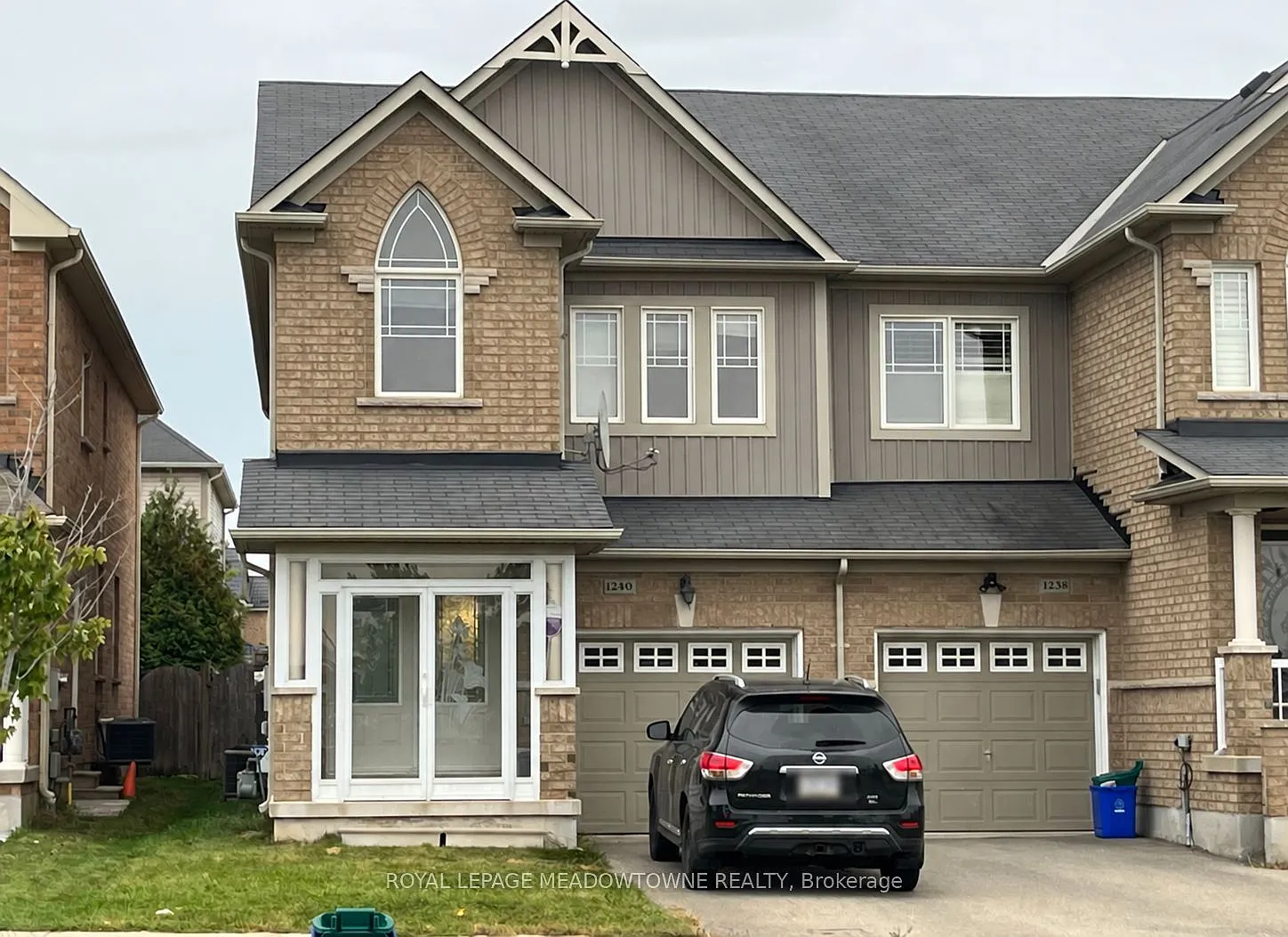 3 bed, $3,200 — Photo 1