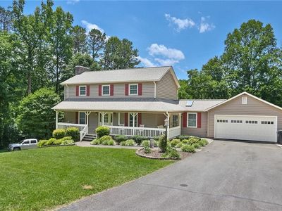 135 Holly Hill Dr, Elkin, NC, 28621