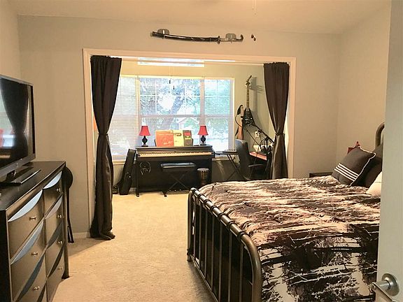 5th image of 15213 Harbour Vista Cir