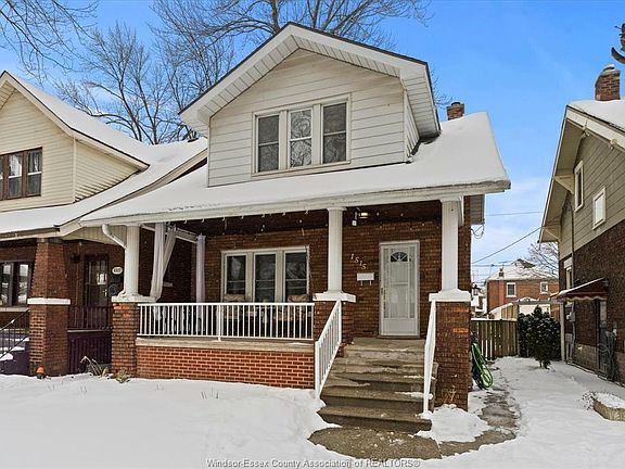 2nd image of 1515 Dougall Ave