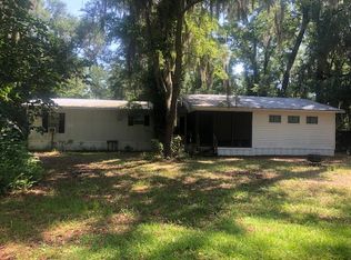 1594 Johnson Rd NE, Townsend, GA 31331