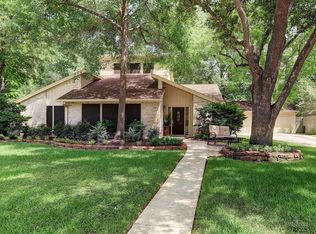 5402 Sandy Grove Dr, Kingwood, TX 77345