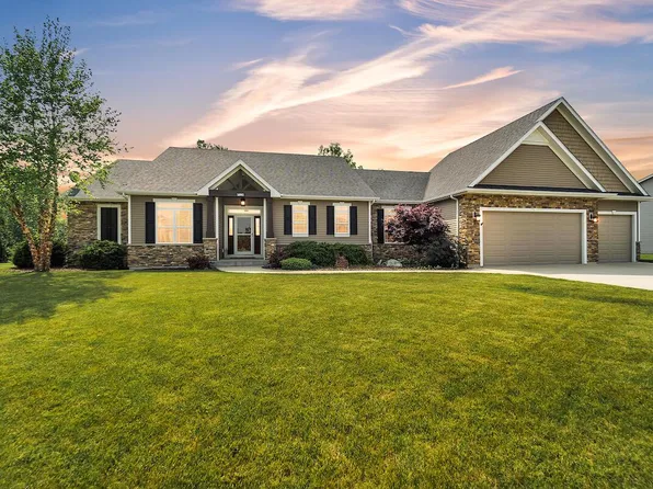 10882 45th AVENUE, Pleasant Prairie, WI 53158