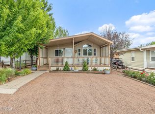 2218 Rodeo Rd, Overgaard, AZ 85933