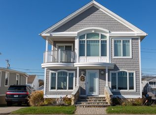 747 Ocean Blvd, Hampton, NH 03842
