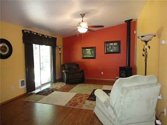 3rd image of 15713 131st Avenue Ct NW