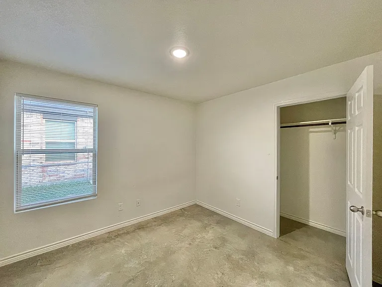 5906 Harriet Tubman Ave — Photo 10
