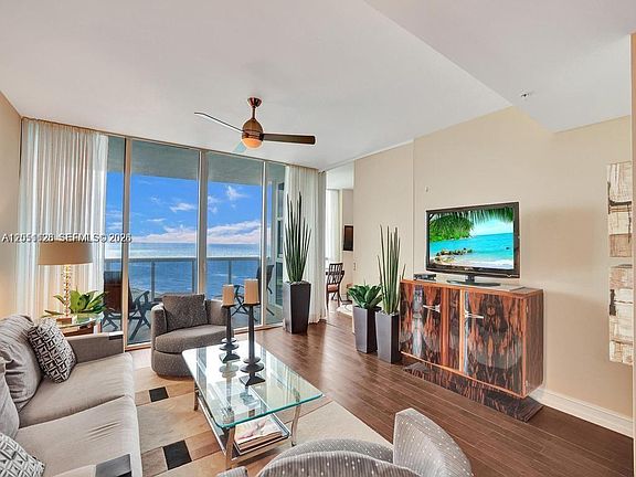 4th image of 18201 Collins Ave APT 1604