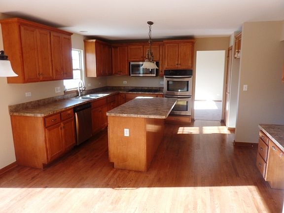 5th image of 16321 S Riverwood Dr