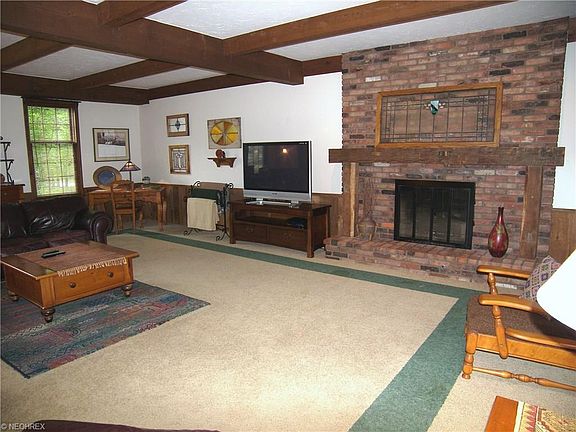 3rd image of 6435 Windy Willow Dr