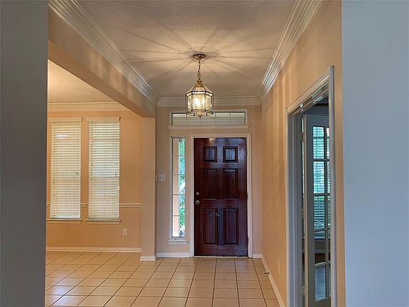 5th image of 4907 Big Cedar Cir