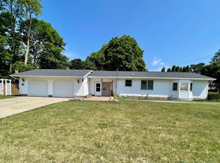 119 E Sheldon St, Gaylord, MI 49735