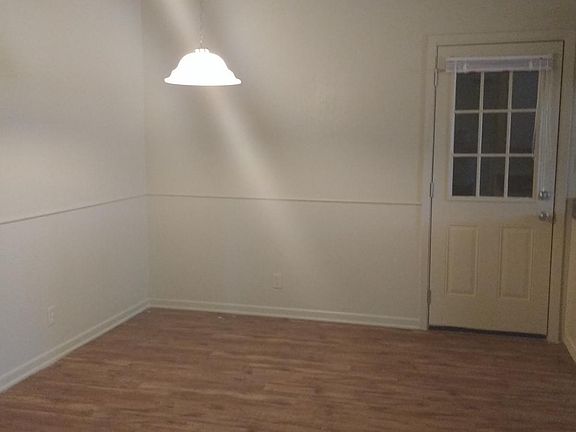 3rd image of 1130 W State Highway 29 APT B