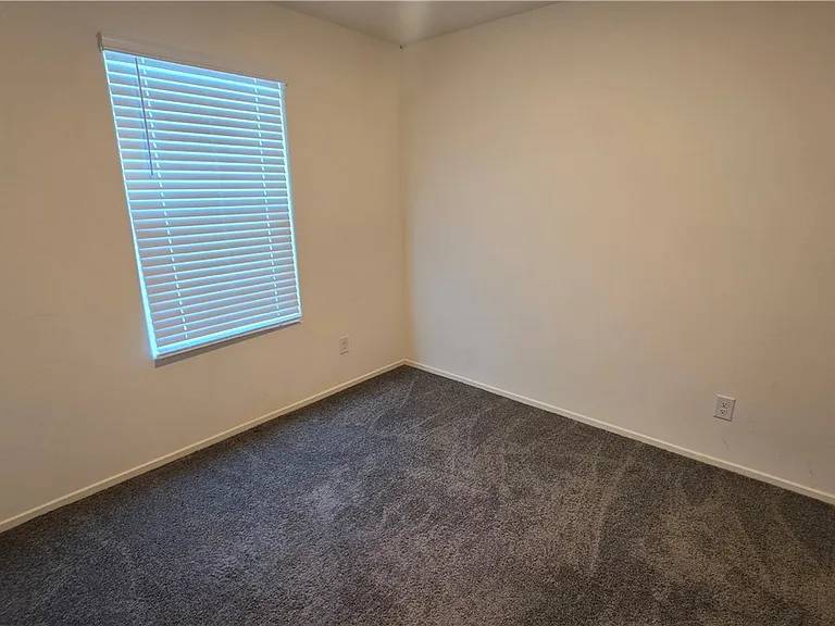 3721 Celesta Vista Ave — Photo 17