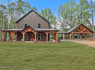 1051 Little Ln, Crystal Springs, MS 39059