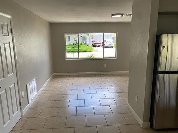 4th image of 8907 Woodmill Dr