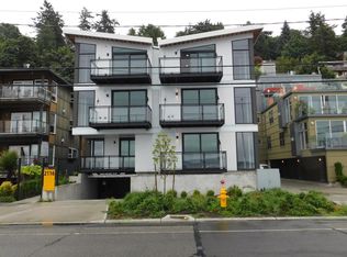 2116 Alki Ave SW #201, Seattle, WA 98116