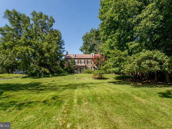 149 Middle Holland Rd, Holland, PA 18966