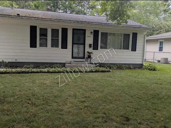 3313 Brookmont Dr, Kalamazoo, MI 49004