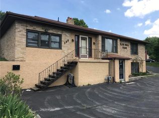 306 SW 23rd St, Blue Springs, MO 64015