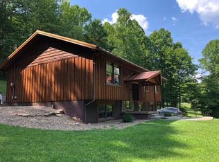 204 Ivanhoe Rd, Buckhannon, WV 26201