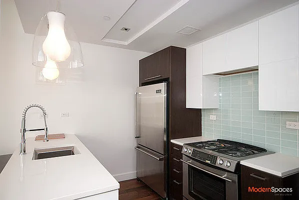 Sold by Modern Spaces | media 6