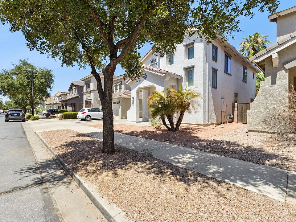 1st image of 18864 E Swan Dr