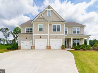 98 Houser Dr, Newnan, GA 30263