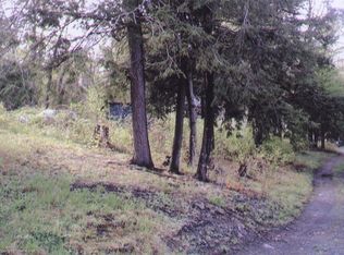 Hillbilly Vlg, Tunkhannock, PA 18657